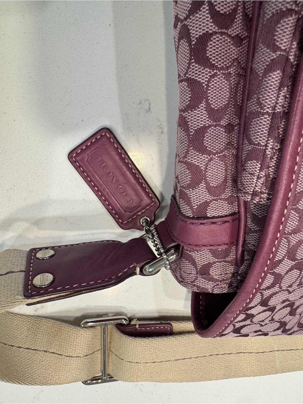 vintage Coach Large Signature Jacquard Messenger Bag F70293 - Picture 8 of 9
